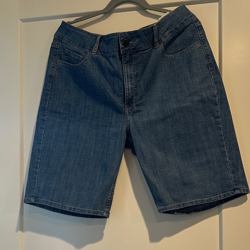 Riders by Lee Women's Medium Blue Denim Jean Shorts